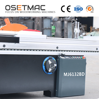 Sliding Table Panel Saw for Woodworking Professionals 3250*3450*900mm Weight KG 800 KG